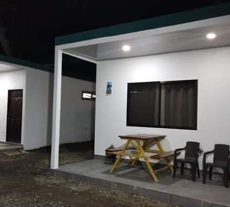 Bari Campings Resort Puerto Viejo de Talamanca Eksteriør bilde